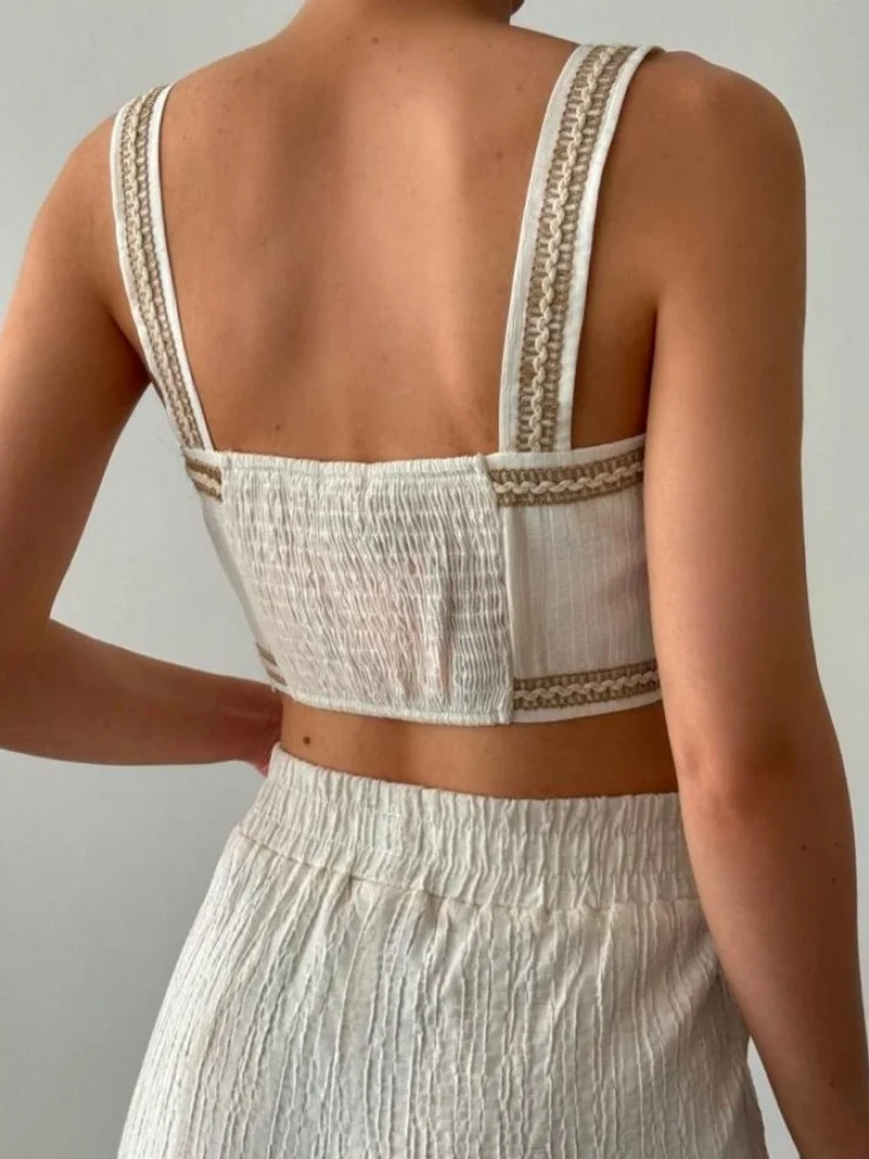 Toka Aksesuarlı Nakışlı Bol Paça Pantolon & Büstiyer Takım
